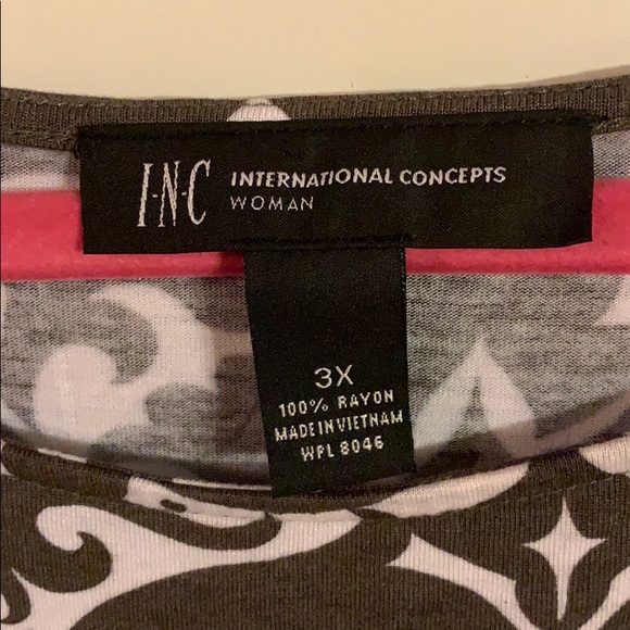 Inc - International Concepts T-shirt - Picture 3 of 4